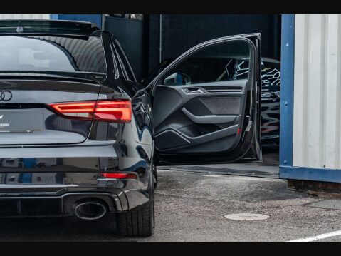 Audi RS3 2.5 TFSI GPF Audi Sport Edition Saloon 4dr Petrol S Tronic quattro Euro 6 ( 8