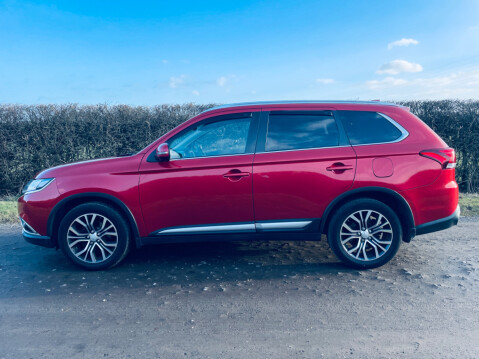 Mitsubishi Outlander DI-D 4 9