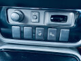 Mitsubishi Outlander DI-D 4 18