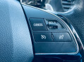 Mitsubishi Outlander DI-D 4 23