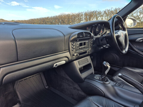 Porsche Boxster SPYDER 25