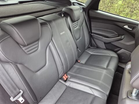 Ford Focus ST-3 18