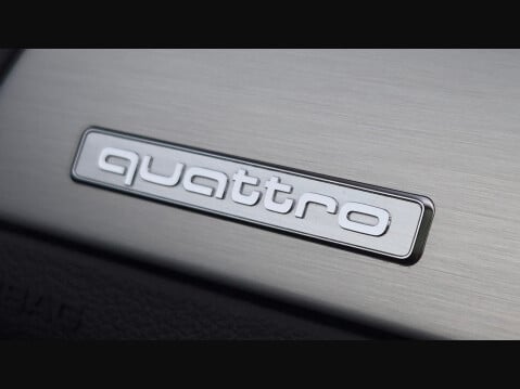 Audi Q5 SQ5 PLUS TDI QUATTRO 39