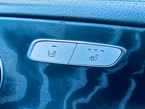 Mercedes-Benz E Class E 220 D AMG LINE 30