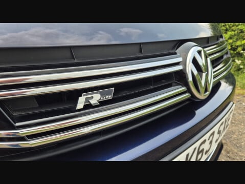 Volkswagen Tiguan R LINE TDI BLUEMOTION TECHNOLOGY 4MOTION 11