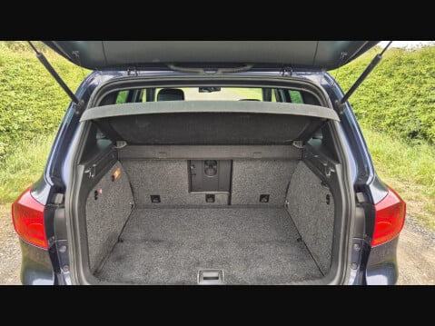 Volkswagen Tiguan R LINE TDI BLUEMOTION TECHNOLOGY 4MOTION 16