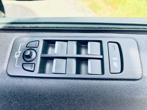 Land Rover Discovery Sport TD4 LANDMARK 16