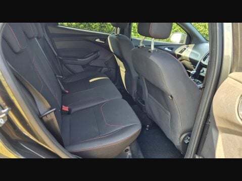 Ford Focus ST-LINE TDCI 20