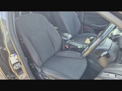 Ford Focus ST-LINE TDCI 21