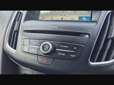 Ford Focus ST-LINE TDCI 36
