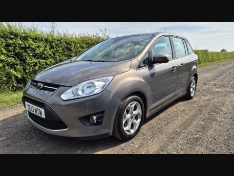 Ford Grand C-Max ZETEC TDCI 8