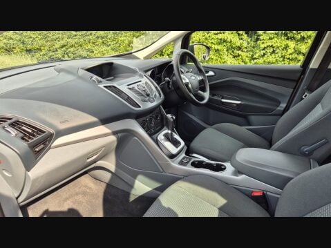 Ford Grand C-Max ZETEC TDCI 9