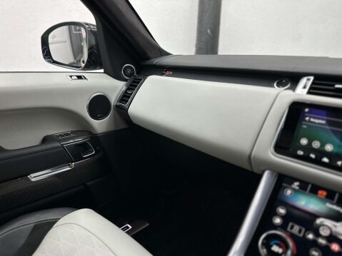 Land Rover Range Rover Sport 5.0 Range Rover Sport SVR Carbon Edition Auto 4WD 5dr 32