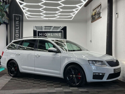 Skoda Octavia 2.0 Octavia vRS TSi Semi-Auto 5dr 3