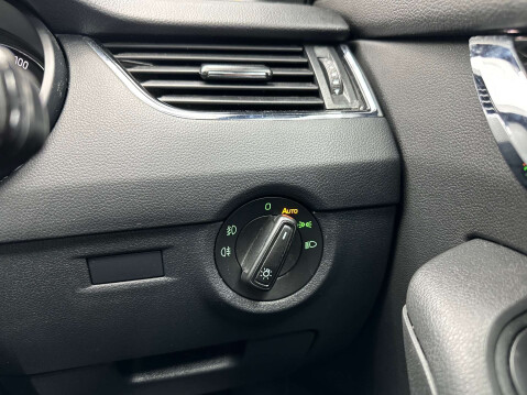 Skoda Octavia 2.0 Octavia vRS TSi Semi-Auto 5dr 23