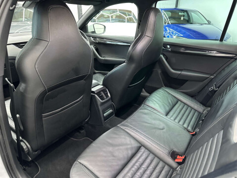 Skoda Octavia 2.0 Octavia vRS TSi Semi-Auto 5dr 41