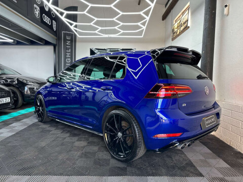 Volkswagen Golf 2.0 Golf R TSi Semi-Auto 4WD 5dr 15