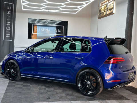 Volkswagen Golf 2.0 Golf R TSi Semi-Auto 4WD 5dr 16