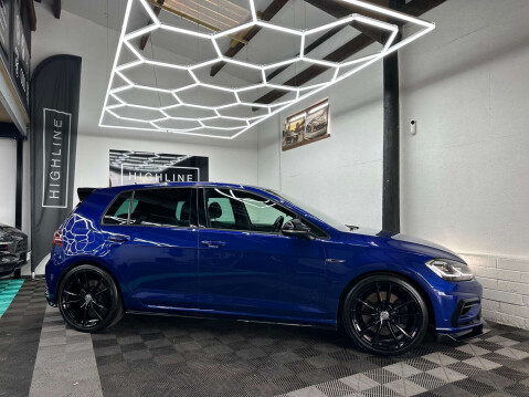 Volkswagen Golf 2.0 Golf R TSi Semi-Auto 4WD 5dr 6