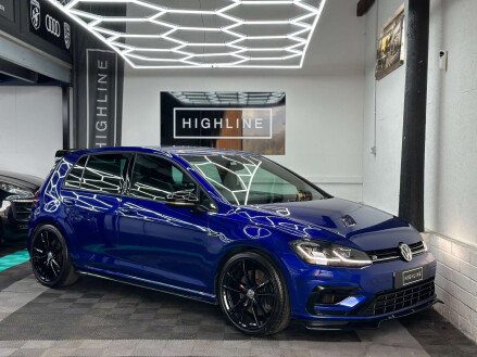 Volkswagen Golf 2.0 Golf R TSi Semi-Auto 4WD 5dr