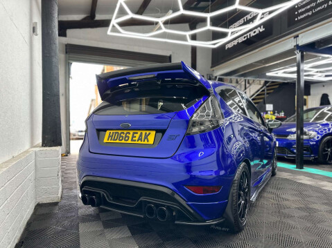 Ford Fiesta 1.6 Fiesta ST-3 T 3dr 11