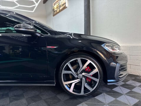 Volkswagen Golf 2.0 Golf GTi TSi Semi-Auto 5dr 6