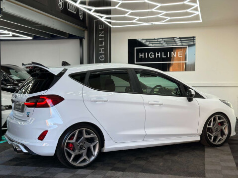 Ford Fiesta 1.5 Fiesta ST-3 T 5dr 14
