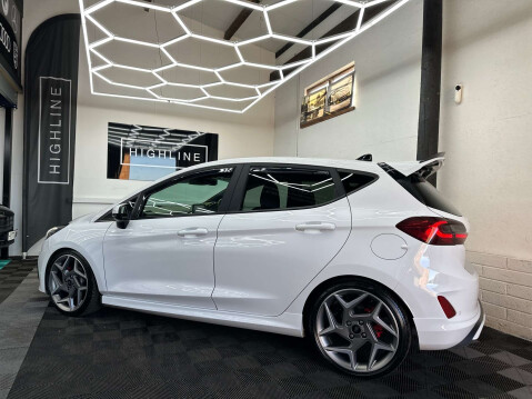 Ford Fiesta 1.5 Fiesta ST-3 T 5dr 17