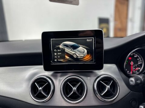 Mercedes-Benz CLA Class 2.1 CLA 200 D AMG Line 5dr 37