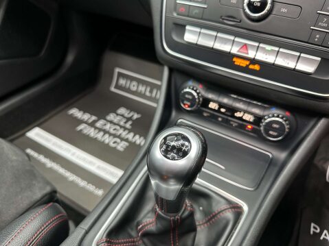 Mercedes-Benz CLA Class 2.1 CLA 200 D AMG Line 5dr 40