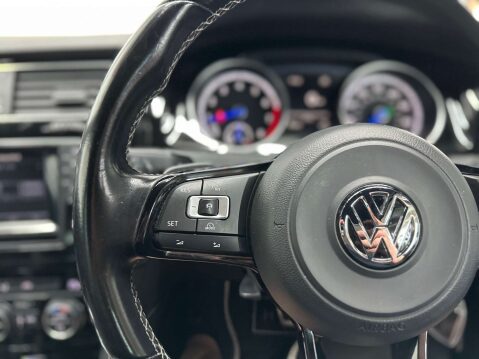 Volkswagen Golf 2.0 Golf R DSG 4WD 5dr 24