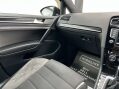 Volkswagen Golf 2.0 Golf R DSG 4WD 5dr 39