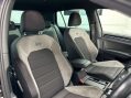 Volkswagen Golf 2.0 Golf R DSG 4WD 5dr 20