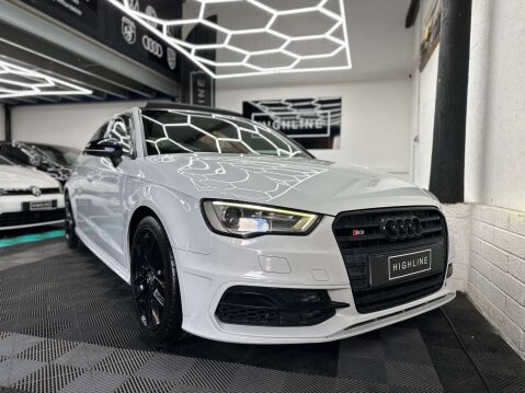 Audi A3 2.0 S3 Sportback Quattro Semi-Auto 4WD 5dr 3
