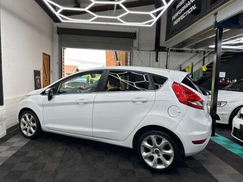 Ford Fiesta 1.2 Fiesta Zetec 5dr 10