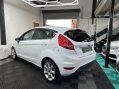 Ford Fiesta 1.2 Fiesta Zetec 5dr 9