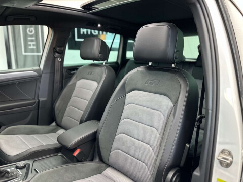 Volkswagen Tiguan 2.0 Tiguan R-Line Tech TSi 4Motion Semi-Auto 4WD 5dr 51