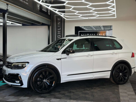 Volkswagen Tiguan 2.0 Tiguan R-Line Tech TSi 4Motion Semi-Auto 4WD 5dr 8