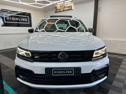 Volkswagen Tiguan 2.0 Tiguan R-Line Tech TSi 4Motion Semi-Auto 4WD 5dr 19