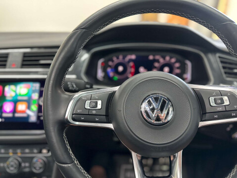 Volkswagen Tiguan 2.0 Tiguan R-Line Tech TSi 4Motion Semi-Auto 4WD 5dr 30