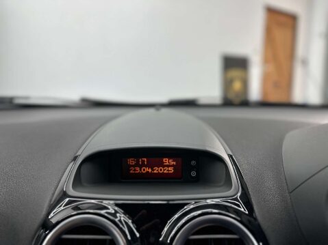 Vauxhall Corsa 1.6 Corsa VXR 3dr 27