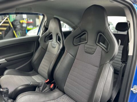 Vauxhall Corsa 1.6 Corsa VXR 3dr 37