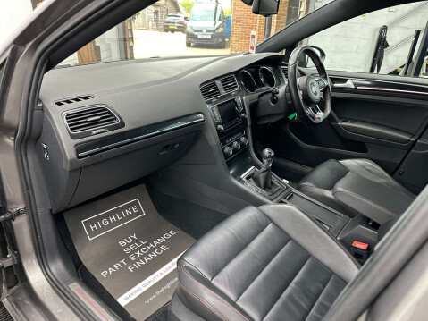 Volkswagen Golf 2.0 Golf GTi Performance 5dr 32