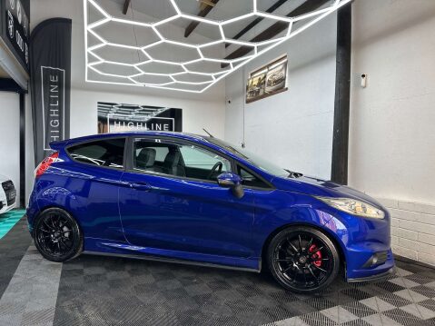Ford Fiesta 1.6 Fiesta ST-2 T 3dr 6