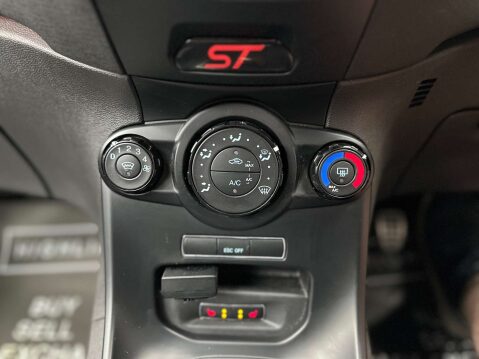 Ford Fiesta 1.6 Fiesta ST-2 T 3dr 26