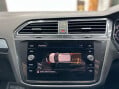 Volkswagen Tiguan 2.0 Tiguan R-Line TSi BlueMotion Technology 4Motion Semi-Auto 4WD 5dr 36