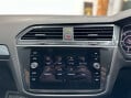 Volkswagen Tiguan 2.0 Tiguan R-Line TSi BlueMotion Technology 4Motion Semi-Auto 4WD 5dr 42