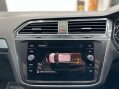 Volkswagen Tiguan 2.0 Tiguan R-Line TSi BlueMotion Technology 4Motion Semi-Auto 4WD 5dr 36