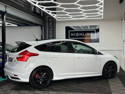 Ford Focus 2.0 Focus ST-2 T 5dr 17