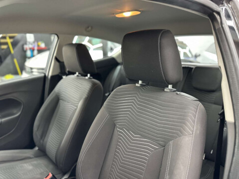 Ford Fiesta 1.0 Fiesta Zetec 3dr 28
